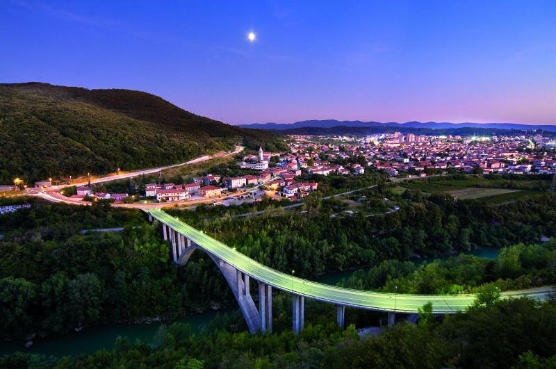 Apartment Nova Gorica - Nocitve Falco Bagian luar foto